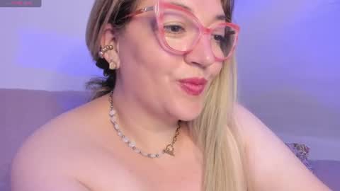 Snapshot of naty__mature_ chatting on July 2026 01:23:01 AM Nataly online show from July 2026 01:23:01 AM