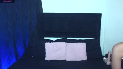 naty_cami_ online show from February 2025 07:54:02 PM