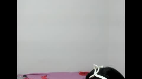 naty_lan online show from October 2025 02:07:01 PM