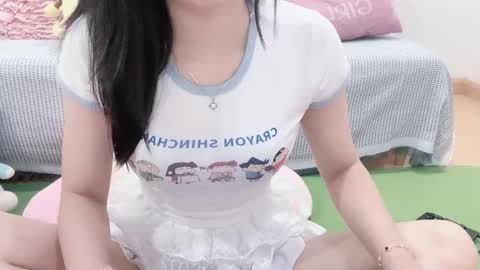 Kiki online show from October 2025 03:04:02 AM