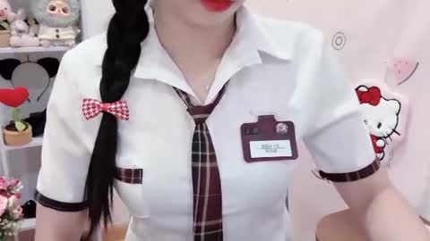 Snapshot of natycutiegirl chatting on July 2026 02:18:01 AM Kiki online show from July 2026 02:18:01 AM