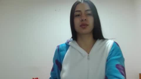 Snapshot of natysensuaal chatting on November 2025 03:15:01 AM NatySensuaal online show from November 2025 03:15:01 AM