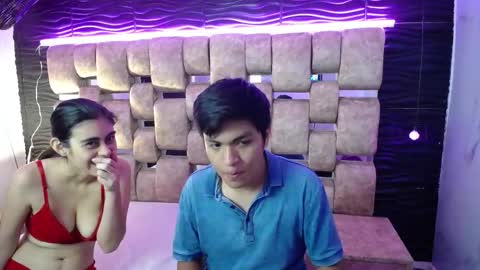 Snapshot of natyyalex chatting on October 2025 08:30:01 PM Naty y Alex online show from October 2025 08:30:01 PM