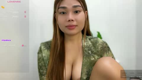 Shuvee Keiko Half Japanese  Half Pinay online show from February 2026 07:15:02 AM