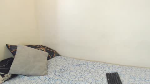 Snapshot of naudiz chatting on November 2025 09:13:01 PM Eimy online show from November 2025 09:13:01 PM