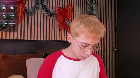 Christopher  Chris online show from December 2024 12:36:01 PM