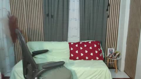 Snapshot of naughty_alice08 chatting on February 2025 04:14:01 PM Jelay online show from February 2025 04:14:01 PM