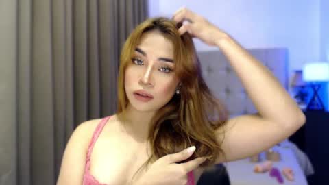 Queen Jess online show from April 2026 11:12:01 AM