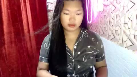 Snapshot of naughty_kate18 chatting on June 2026 08:58:02 AM KATE online show from June 2026 08:58:02 AM