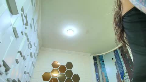 Kitten online show from March 2026 11:04:01 AM