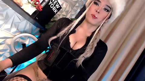 Snapshot of naughty_lexie69xx chatting on January 2025 08:56:02 PM GODDESS LEXIE online show from January 2025 08:56:02 PM