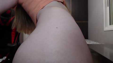 Snapshot of naughty_popa chatting on January 2025 10:43:01 AM Ann online show from January 2025 10:43:01 AM
