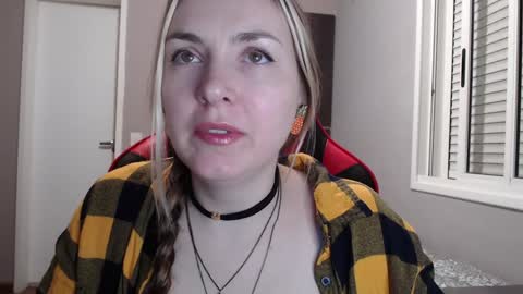 Snapshot of naughty_popa chatting on January 2025 02:35:02 AM Ann online show from January 2025 02:35:02 AM