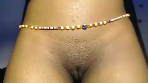 laura online show from October 2025 08:02:02 AM