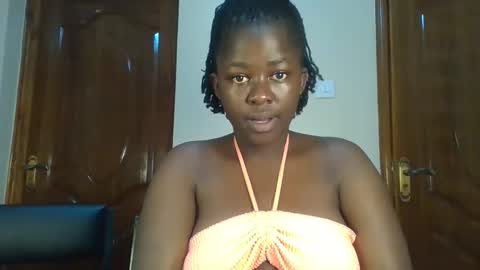 Snapshot of naughty_sluttygal chatting on September 2025 09:27:02 PM Lydiah online show from September 2025 09:27:02 PM