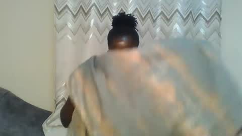 Snapshot of naughty_sluttygal chatting on September 2025 08:09:01 PM Lydiah online show from September 2025 08:09:01 PM