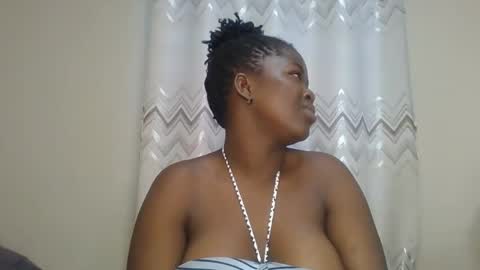 Snapshot of naughty_sluttygal chatting on September 2025 10:05:01 AM Lydiah online show from September 2025 10:05:01 AM