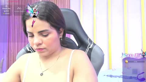 Stefany online show from May 2026 02:06:02 AM