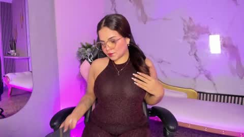 Stefany online show from May 2026 01:45:02 AM