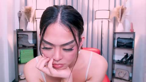 Snapshot of naughtyaurora69 chatting on February 2025 03:33:01 AM NaughtyAurora online show from February 2025 03:33:01 AM