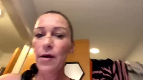 naughtybinature1985 online show from July 2026 12:12:02 AM