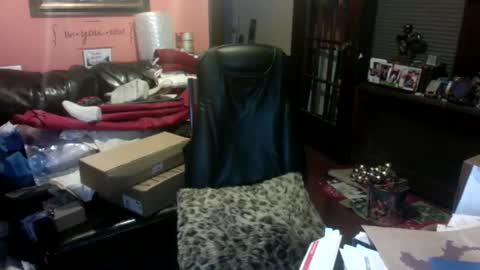 naughtybone online show from April 2026 05:32:01 AM