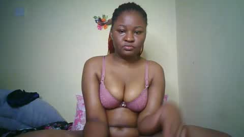 MUMU online show from May 2026 12:22:02 PM