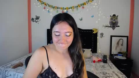 Valeria  online show from December 2024 08:14:02 PM