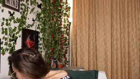 Mya Alexya online show from October 2025 01:01:01 PM