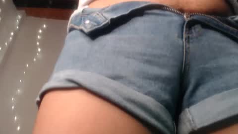 Kimberly online show from December 2025 02:23:01 PM