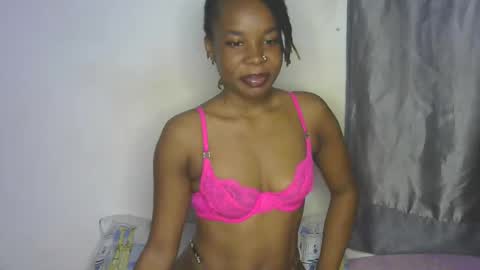 naughtyie online show from December 2025 03:24:02 AM