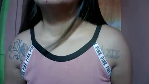 naughtymom_33 online show from November 2025 08:18:02 PM