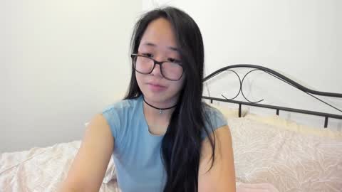 Snapshot of naughtynerdygirl chatting on January 2025 05:26:02 PM Gigi Chu online show from January 2025 05:26:02 PM
