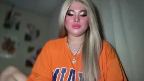 Rose Wilson online show from February 2025 01:03:01 PM