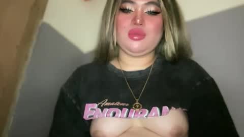 Rose Wilson online show from November 2025 03:36:01 PM