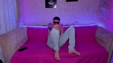 Snapshot of naughtyrouse chatting on September 2025 04:51:02 AM ambar jhonf and matt online show from September 2025 04:51:02 AM