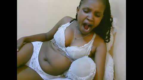 naughtyqueen online show from October 2025 01:33:02 AM