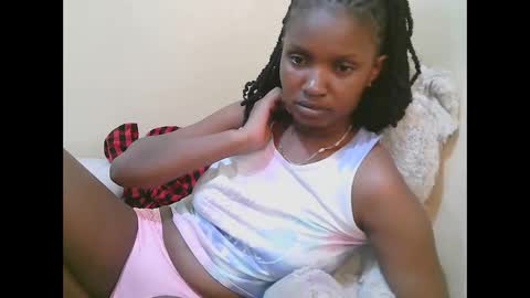 naughtyqueen online show from October 2025 09:02:01 AM