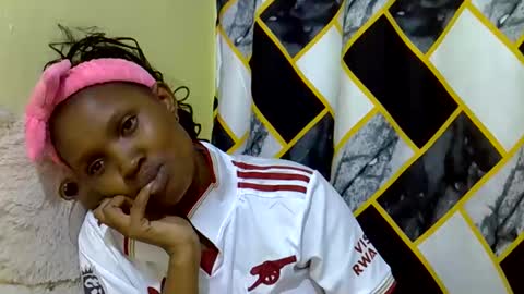 naughtyqueen online show from May 2026 04:33:02 PM