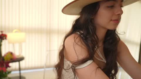 Snapshot of naughtysammx chatting on March 2025 06:00:01 PM Naughty Samm online show from March 2025 06:00:01 PM