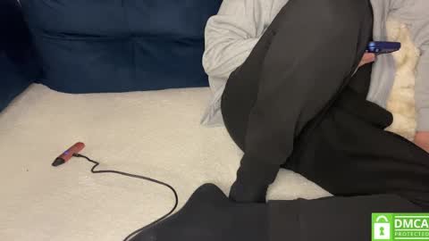 naughtysecretsde online show from April 2026 06:58:02 PM