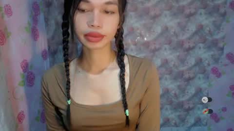 Snapshot of naughtysunshinepinay chatting on June 2026 10:19:01 AM Celine online show from June 2026 10:19:01 AM