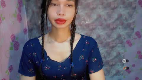 Snapshot of naughtysunshinepinay chatting on June 2026 11:14:01 PM Celine online show from June 2026 11:14:01 PM