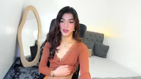 Snapshot of naughtyvixennova chatting on September 2025 08:58:01 PM Cassie online show from September 2025 08:58:01 PM