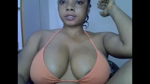 Snapshot of naughtyxcuntx chatting on June 2026 03:44:01 PM naughtyxcuntx online show from June 2026 03:44:01 PM