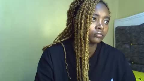 naughybitch online show from February 2026 08:59:02 AM