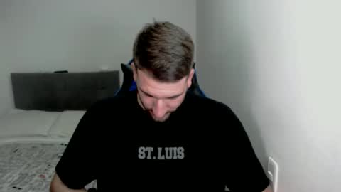 Nico online show from February 2025 07:41:01 PM