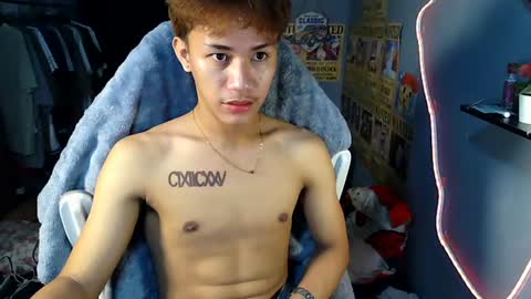 Snapshot of naugthyboyloy chatting on June 2026 03:29:01 PM Loy online show from June 2026 03:29:01 PM
