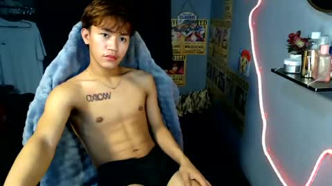 Snapshot of naugthyboyloy chatting on July 2026 05:01:01 PM Loy online show from July 2026 05:01:01 PM