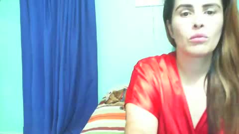 keyra online show from October 2025 12:10:01 AM